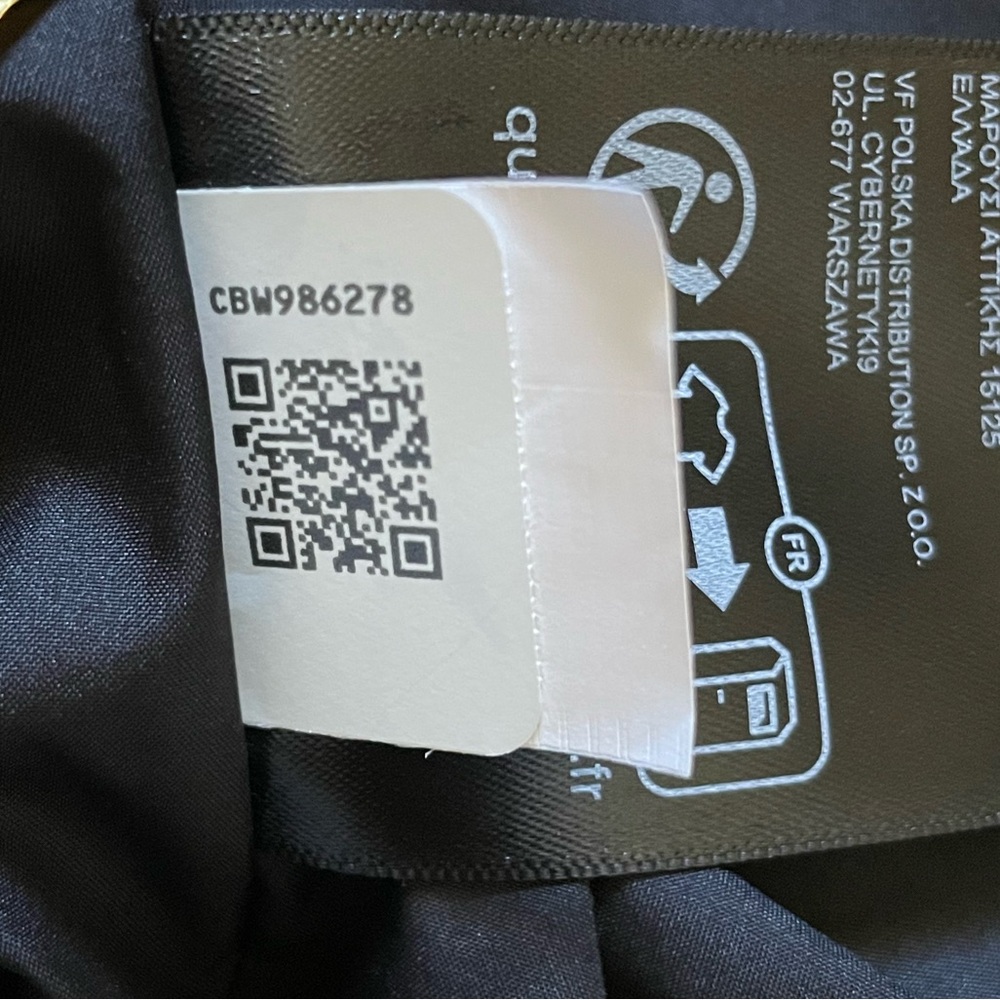 The North Face Men’s Baltic Down Puffer Hoodie Jacket - Picture 8 of 9